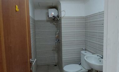 Apartemen PBG Puncak Bukit Golf 2BR Semi Furnish / Kosongan. Baru Renov