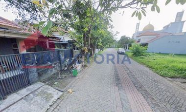Rumah Siap Huni Dalam Perumahan Aman Dekat Jalan Provinsi Krian–Taman
