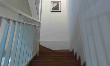 Di jual rumah 2 lantai strategis dekat pasar baru jakarta pusat