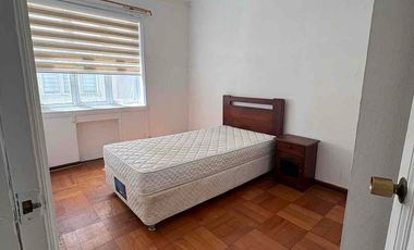 SE ARRIENDA DEPARTAMENTO