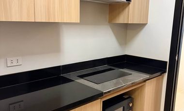 PARK TRIANGLE RESIDENCES 2 BEDROOM CORNER