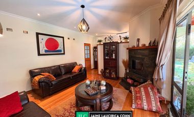 Exclusiva casa en venta, en Los Ángeles