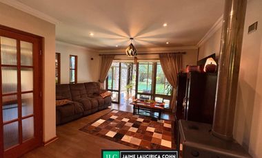 Exclusiva casa en venta, en Los Ángeles