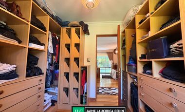 Exclusiva casa en venta, en Los Ángeles