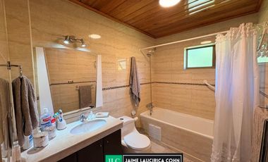 Exclusiva casa en venta, en Los Ángeles