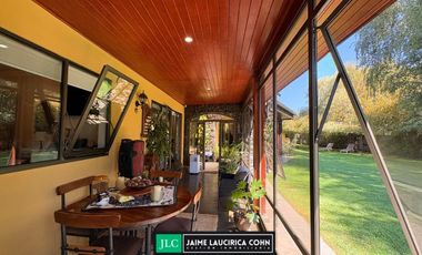 Exclusiva casa en venta, en Los Ángeles