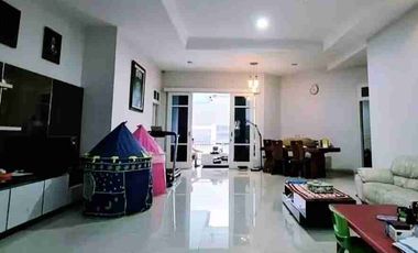 rumah siap huni area bangka lokasi tdk ramai one gate hadap timur