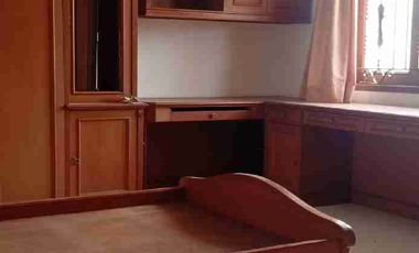 Rumah sewa 2 lantai Puri Kencana