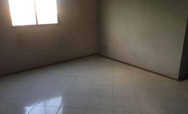 SE VENDE  CASA DE DOS PLANTAS UBICADA EN LOS BOSQUES