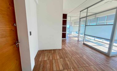 Andalué, frente Portal Rometch, en Edificio Cumbres Center, hasta 4 privados, 2 estac. y bodega