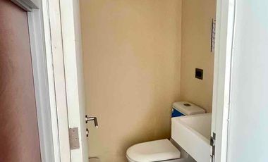 Andalué, frente Portal Rometch, en Edificio Cumbres Center, hasta 4 privados, 2 estac. y bodega