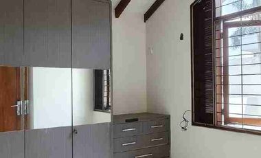 Rumah sewa siap huni Puri Indah