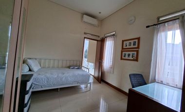 Rumah Cantik Full Furnished di Terusan Sutami 1