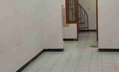 Disewakan Rumah Minimalis Siap Huni di Taman Holis Indah 1