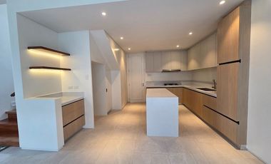 House and Lot For Sale at Verdana Homes Village, Daang Hari, Bacoor Cavite