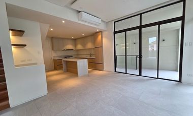 House and Lot For Sale at Verdana Homes Village, Daang Hari, Bacoor Cavite