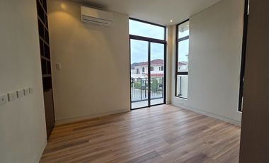 House and Lot For Sale at Verdana Homes Village, Daang Hari, Bacoor Cavite