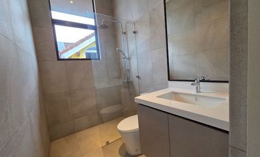 House and Lot For Sale at Verdana Homes Village, Daang Hari, Bacoor Cavite