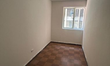 Oficina 2 privados y planta libre, Huerfanos 1160 Santiago