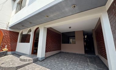 VENTA DE CASA EN MAYORAZGO – ATE