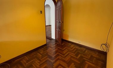 VENTA DE CASA EN MAYORAZGO – ATE