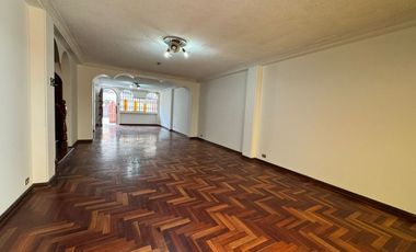 VENTA DE CASA EN MAYORAZGO – ATE