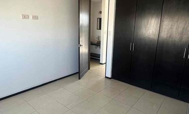 CASA EN RENTA CLUSTER CON ALBERCA EN LOMAS DE ANGELOPOLIS