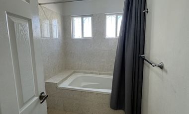 Casa en Renta 3 recamaras, 2.5 baños,