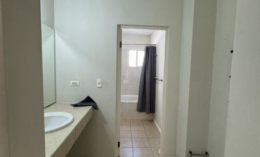 Casa en Renta 3 recamaras, 2.5 baños,