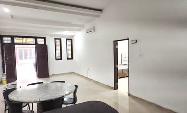 Disewa Rumah 1,5 Tingkat Komplek Cemara Asri Jalan Salak