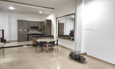 Disewa Rumah 1,5 Tingkat Komplek Cemara Asri Jalan Salak