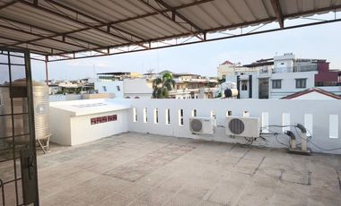 Disewa Rumah 1,5 Tingkat Komplek Cemara Asri Jalan Salak