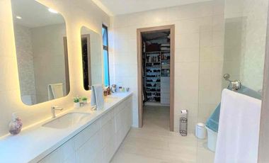 Venta de casa moderna con lindos acabados