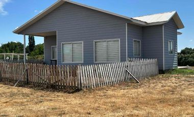 Arriendo linda y luminosa casa 3D2B en sector Chillinhue Alto