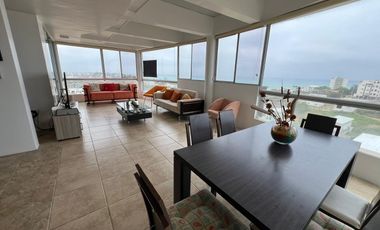 Penthouse de 125m2 de 3 dormitorios en Venta en Punta Blanca