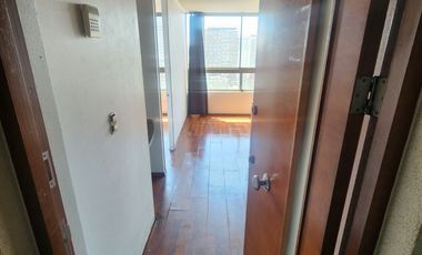 DEPTO 1 HABITACION 1 BAÑO / METRO SANTA ISABEL