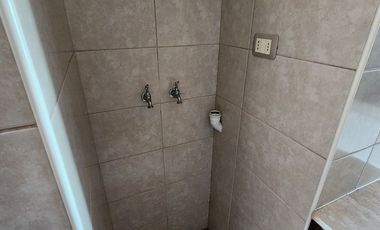 DEPTO 1 HABITACION 1 BAÑO / METRO SANTA ISABEL