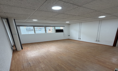 Bodega con Oficinas en Renta en CDMX | 400 m² de Almacenaje | Cerca de Polanco