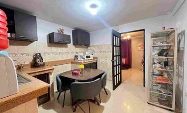 VENTA PROPIEDAD DE DOS PLANTAS