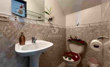 VENTA PROPIEDAD DE DOS PLANTAS