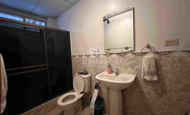 VENTA PROPIEDAD DE DOS PLANTAS