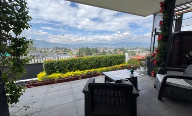 Venta Casa  y Suite Independiente Una Planta Puembo Quito Ecuador