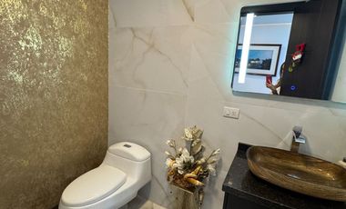 Venta Casa  y Suite Independiente Una Planta Puembo Quito Ecuador