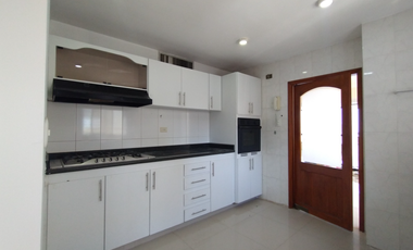 Apartamento en arriendo en Alto Prado