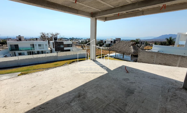 CASA CON ALBERCA EN MORELOS