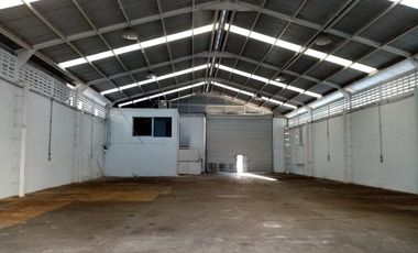 Bodega en renta en Ciudad del Carmen  📍Ubicación: Puerto Industrial Pesquero Laguna Azul