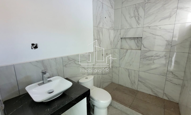 CASA CON ALBERCA EN MORELOS