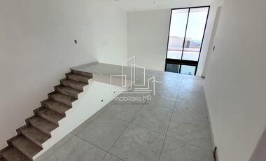 CASA CON ALBERCA EN MORELOS