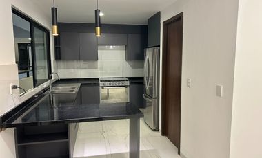 Departamento En Venta En Edificio Platino, A Unos Metros Del Mar, Boca Del Río Centro.