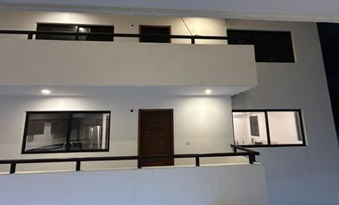 Departamento En Venta En Edificio Platino, A Unos Metros Del Mar, Boca Del Río Centro.